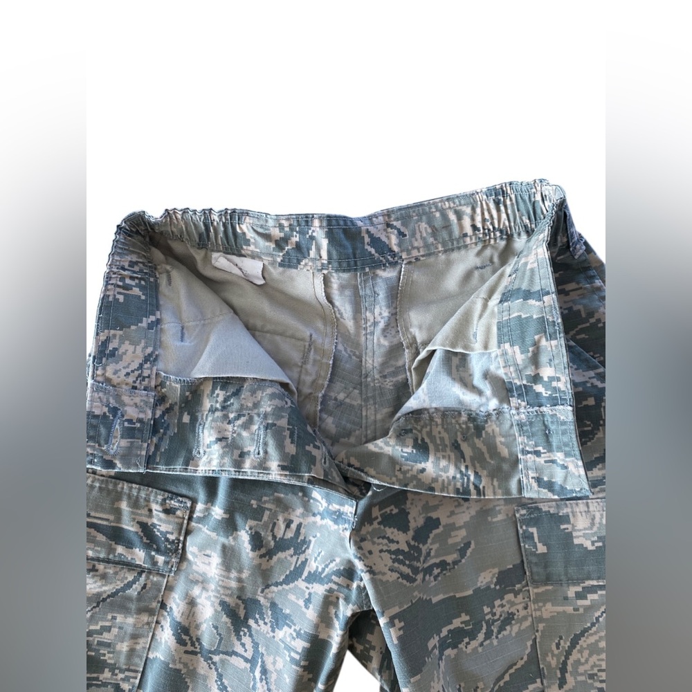 US Air Force Digital Camo Cargo Pants Womens Size 8 Tactical Combat Utility USAF - Picture 3 of 11